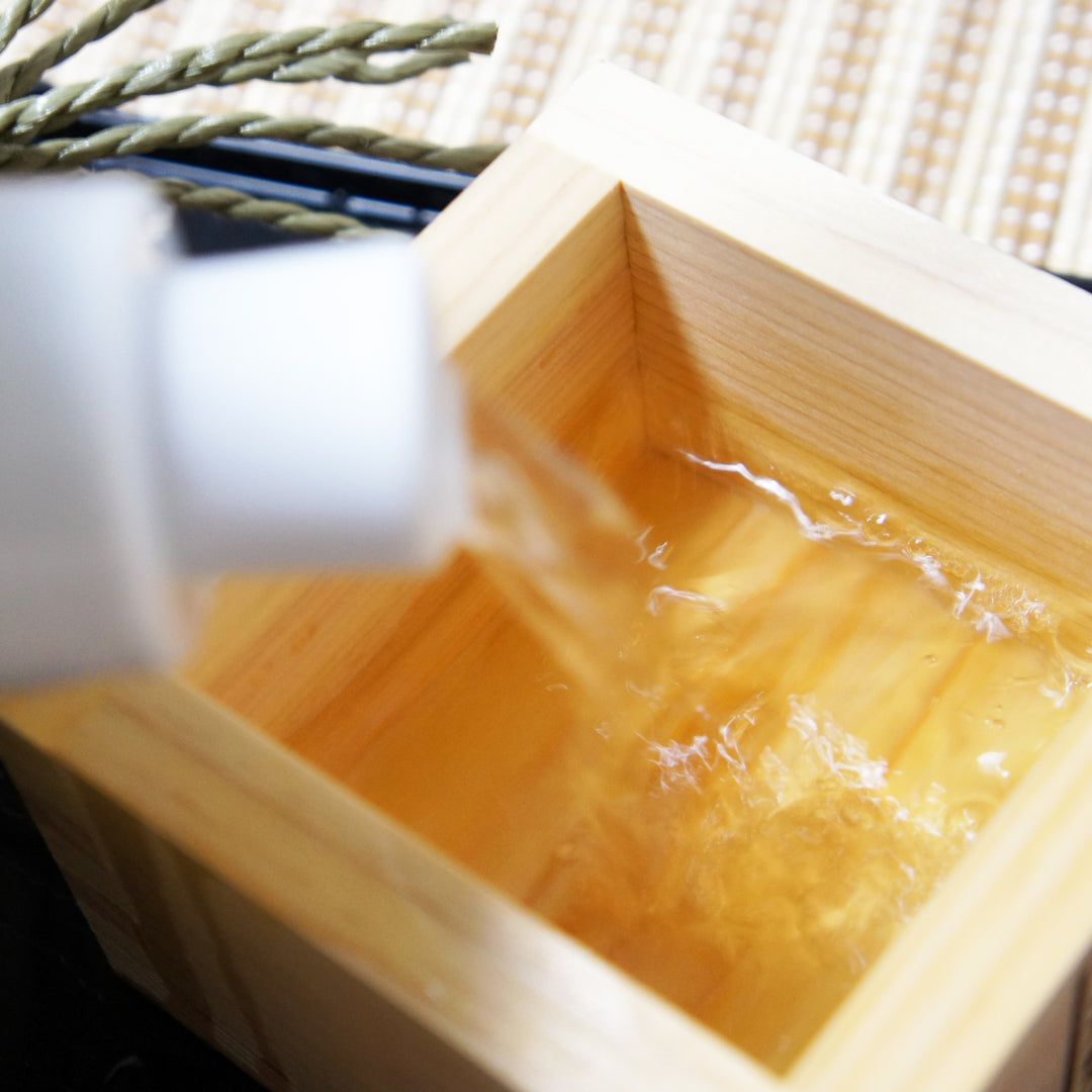 河合酒造 出世男 ミニこも樽酒 本醸造 1.8L｜ミニサイズの樽酒